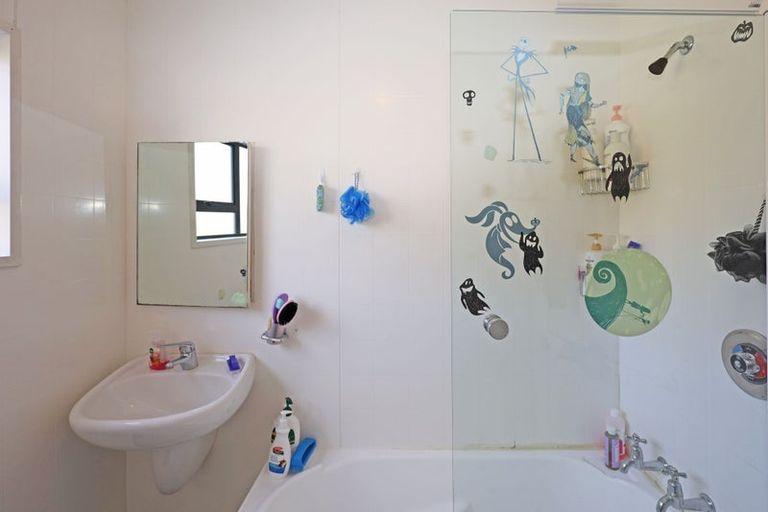 Photo of property in 15 Arun Street, South Hill, Oamaru, 9400