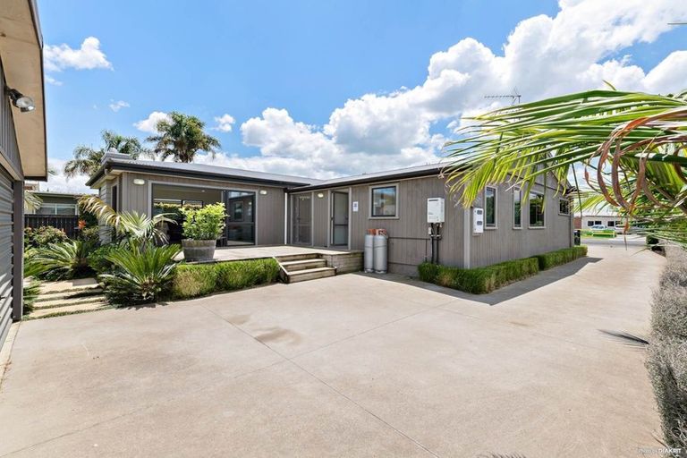 Photo of property in 21 Kelvin Road, Papakura, 2110