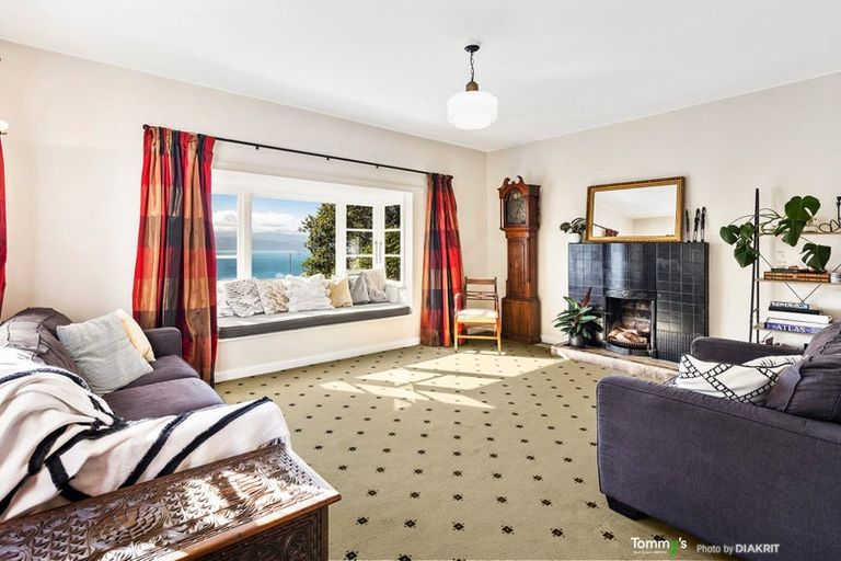 Photo of property in 7 Lower Watt Street, Wadestown, Wellington, 6012