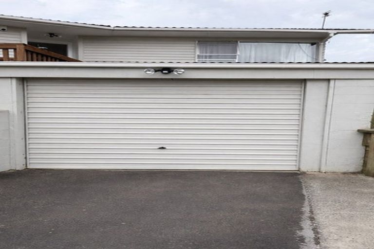 Photo of property in 20 Mascot Avenue, Mangere, Auckland, 2022