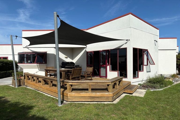Photo of property in 70 Shrimpton Road, Haumoana, 4102