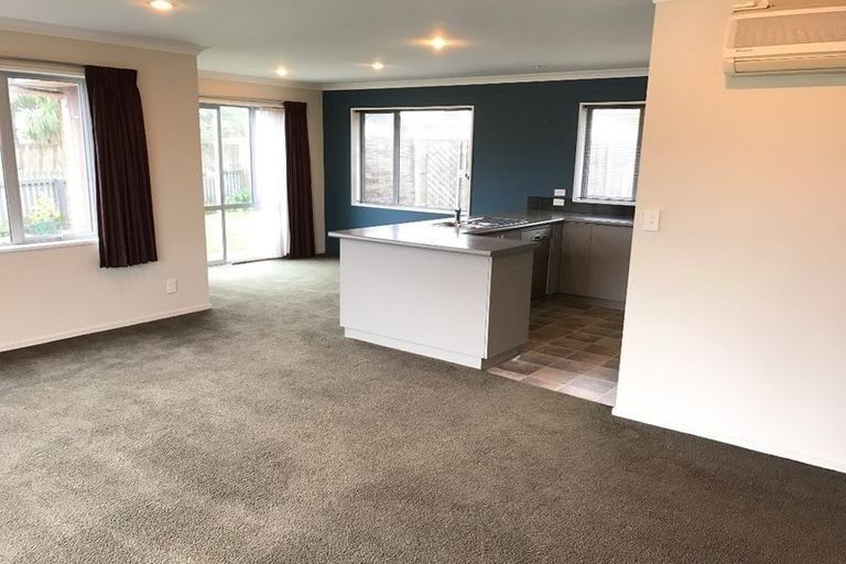 Photo of property in 1 Sioux Avenue, Wigram, Christchurch, 8042