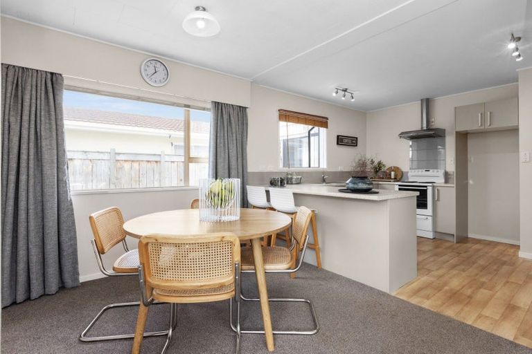 Photo of property in 3/11 King Street, Taradale, Napier, 4112