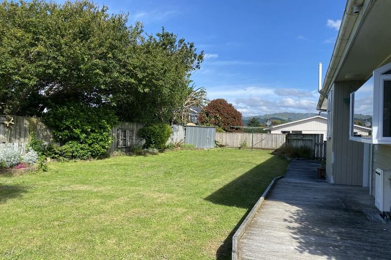 Photo of property in 53 Martin Road, Paraparaumu Beach, Paraparaumu, 5032