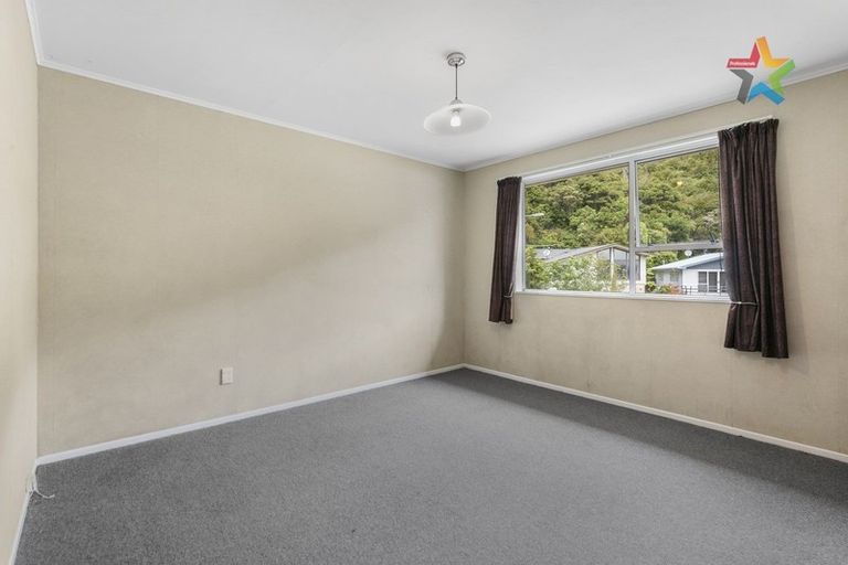 Photo of property in 33 Mission Street, Waterloo, Lower Hutt, 5011