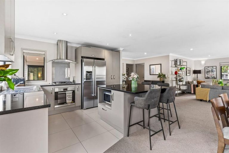 Photo of property in 7 Wautaiti Drive, Riverhead, 0820