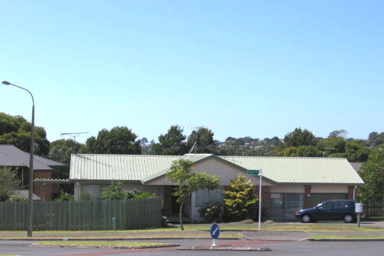 Photo of property in 7 Ian Sage Avenue, Torbay, Auckland, 0630