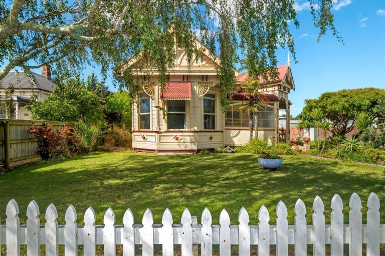 Photo of property in 433 Palmerston Road, Gisborne, 4010
