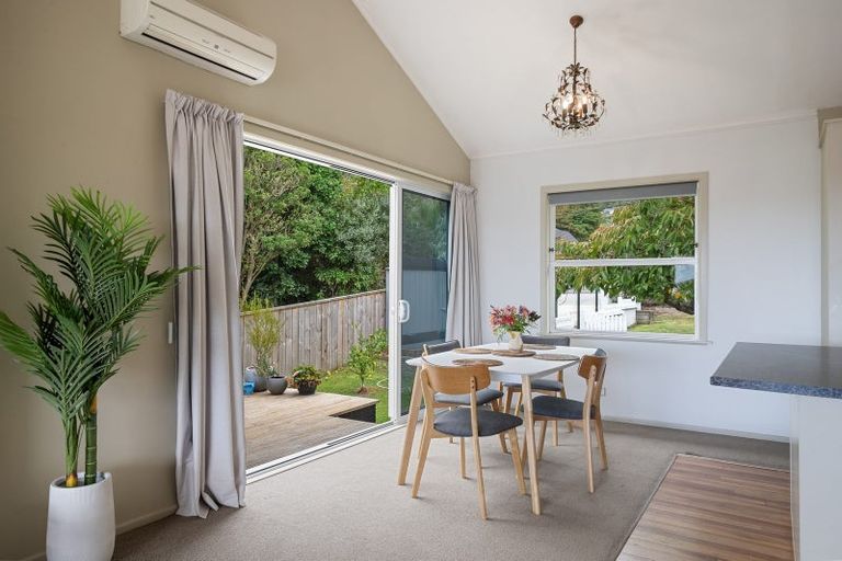 Photo of property in 24a Huia Street, Waikanae, 5036