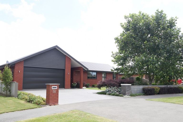 Photo of property in 16 Charlesworth Drive, Allenton, Ashburton, 7700