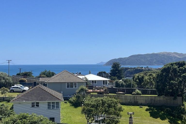 Photo of property in 83b Tireti Road, Titahi Bay, Porirua, 5022