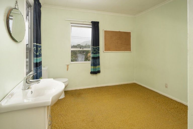 Photo of property in 280 Nayland Road, Stoke, Nelson, 7011