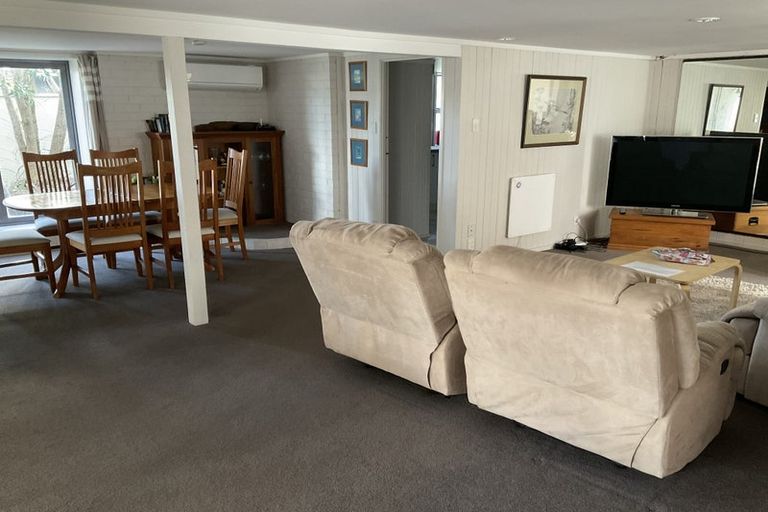 Photo of property in 238 Hibiscus Coast Highway, Orewa, 0931