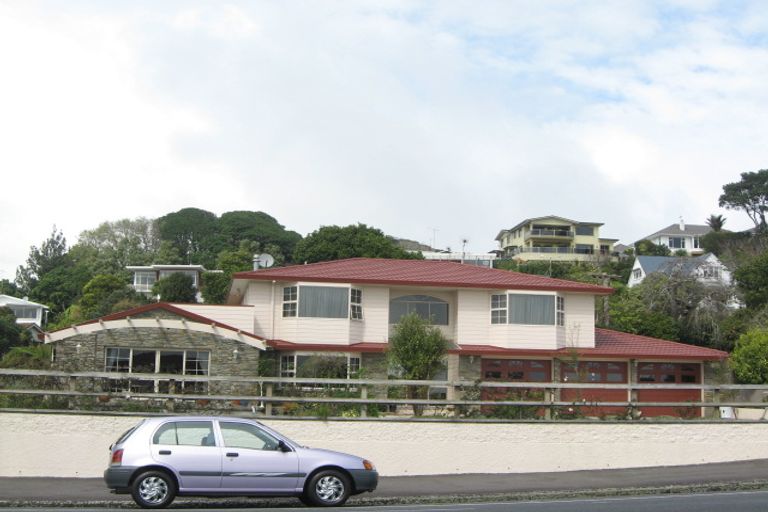 Photo of property in 331 Devon Street West, New Plymouth, 4310