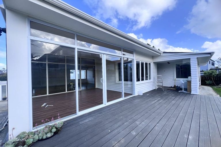 Photo of property in 8 Onepoto Road, Hauraki, Auckland, 0622