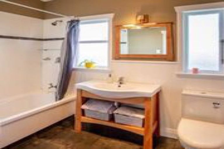 Photo of property in 40 Lemon Street, Otaki, 5512