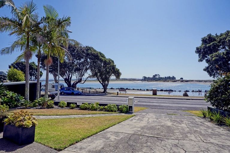 Photo of property in 17 Muriwai Drive, Whakatane, 3120