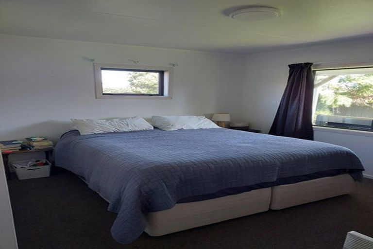 Photo of property in 46 Linwood Drive, Paraparaumu, 5032