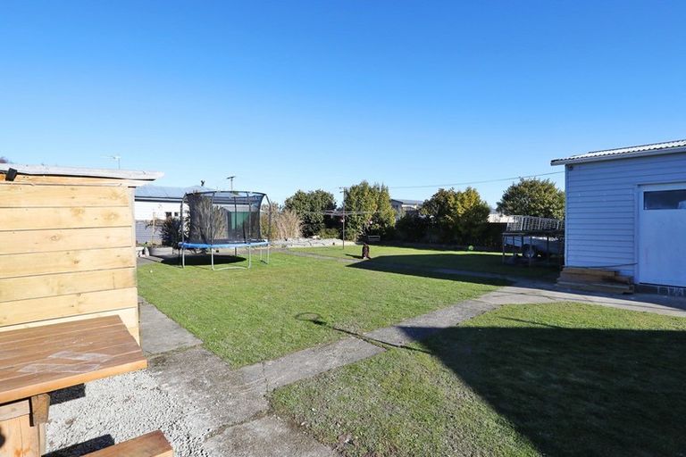 Photo of property in 33 Mary Street, Winton, 9720