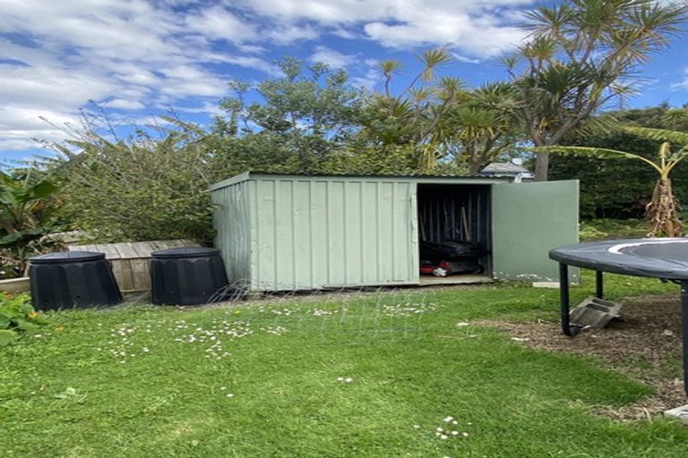 Photo of property in 30 Beach Road, Onerahi, Whangarei, 0110