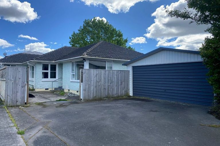 Photo of property in 2/30 Coniston Avenue, Ilam, Christchurch, 8041