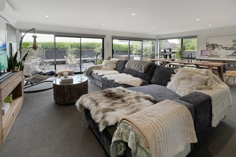 Photo of property in 124a Calliope Road, Stanley Point, Auckland, 0624