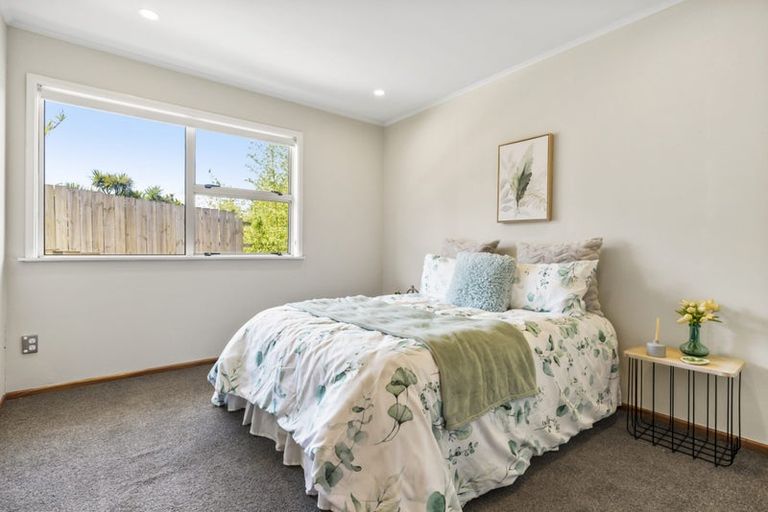 Photo of property in 19 Mason Street, New Lynn, Auckland, 0600