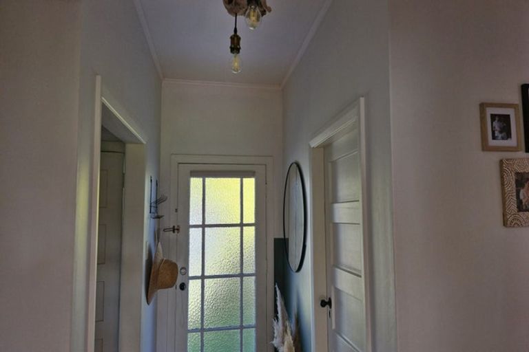 Photo of property in 32 Wallace Crescent, Glenholme, Rotorua, 3010