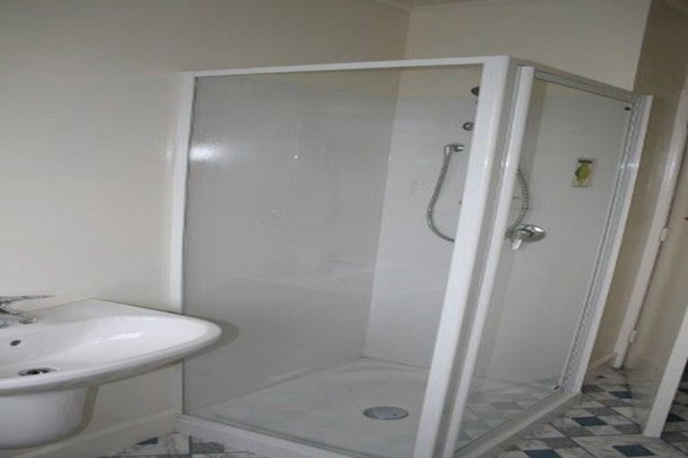 Photo of property in 3/1 Nelson Street, Riccarton, Christchurch, 8011