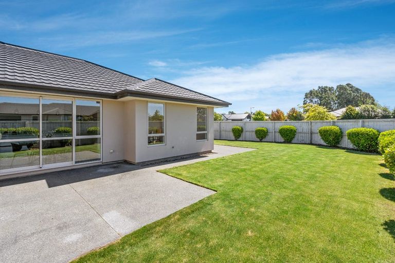 Photo of property in 2 Merlewood Road, Prebbleton, 7604