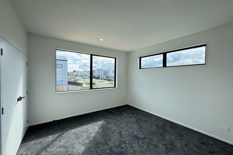 Photo of property in 107 Limestone Drive, Hobsonville, Auckland, 0616