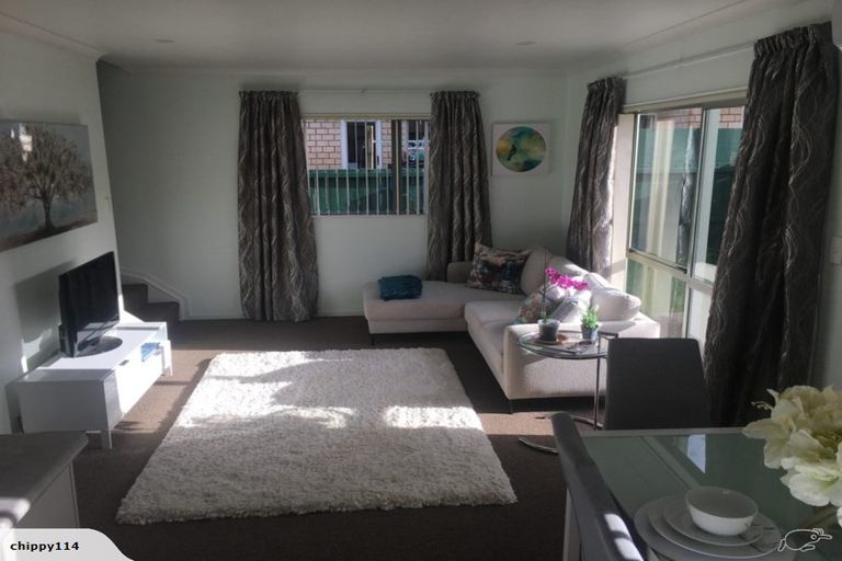 Photo of property in 61c Kayes Road, Pukekohe, 2120