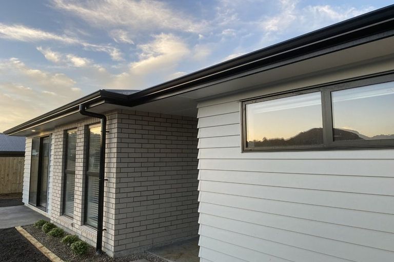 Photo of property in 5 Monterey Rise, Te Kamo, 0112