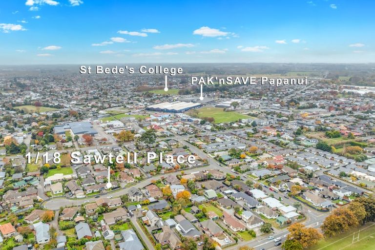 Photo of property in 1/18 Sawtell Place, Northcote, Christchurch, 8052