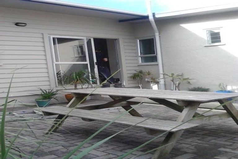 Photo of property in 52c Alfriston Road, Manurewa East, Auckland, 2102