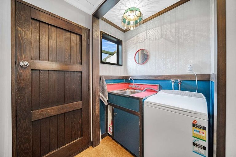 Photo of property in 30 Howden Street, Te Anau, 9600