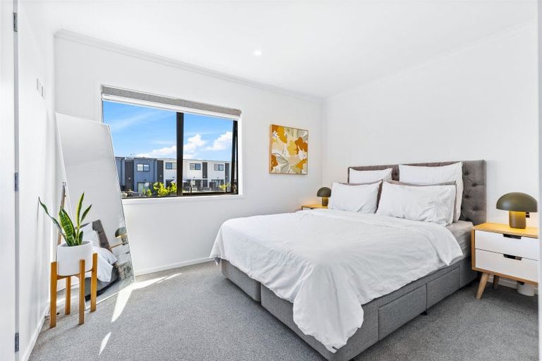Photo of property in 25 David Carnegie Road, Hobsonville, Auckland, 0616