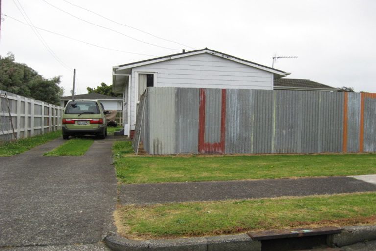 Photo of property in 3 Hinau Road, Mangere Bridge, Auckland, 2022