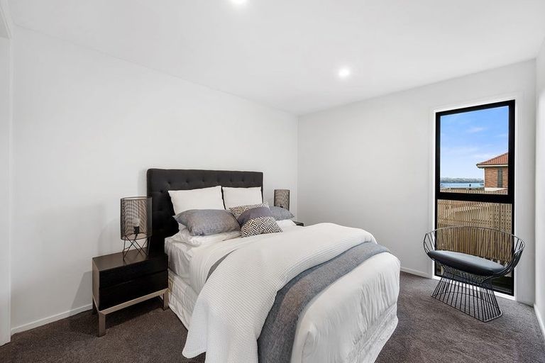 Photo of property in 7/8 Bennett Road, Pakuranga, Auckland, 2010