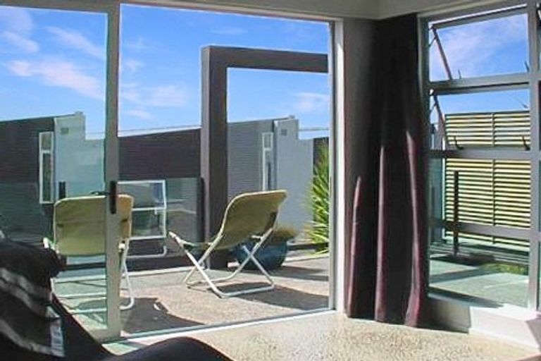 Photo of property in 364 Lake Terrace, Two Mile Bay, Taupo, 3330