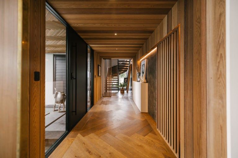 Photo of property in 71 Kanuka Drive, Hokowhitu, Palmerston North, 4410