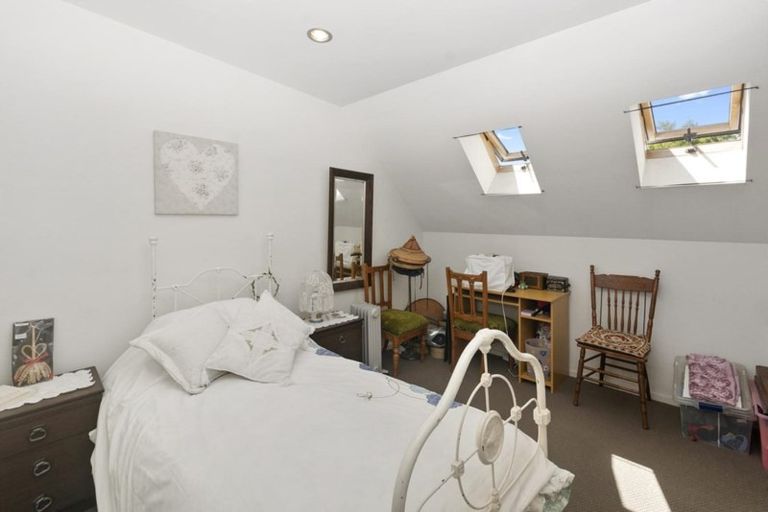 Photo of property in 76p Edmonton Road, Henderson, Auckland, 0612