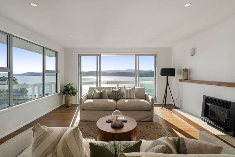 Photo of property in 128 Seatoun Heights Road, Seatoun, Wellington, 6022