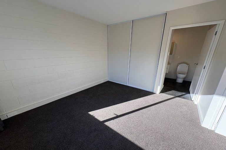 Photo of property in 3/39 Waimairi Road, Upper Riccarton, Christchurch, 8041