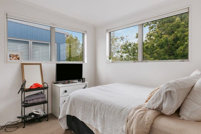 Photo of property in 31 Reynolds Place, Papamoa Beach, Papamoa, 3118