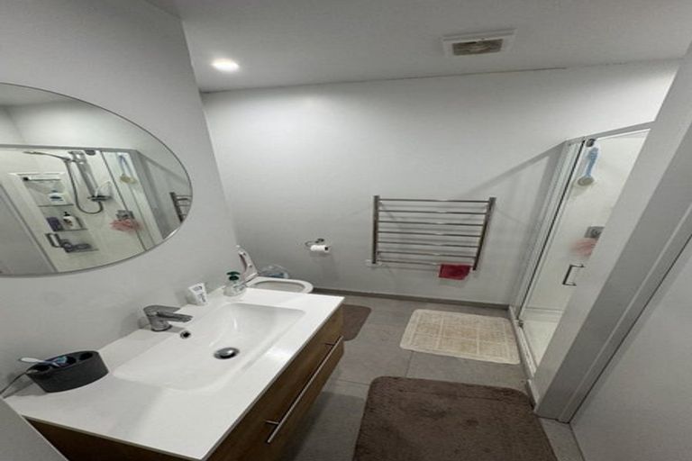 Photo of property in 2/44 Antigua Street, Addington, Christchurch, 8024