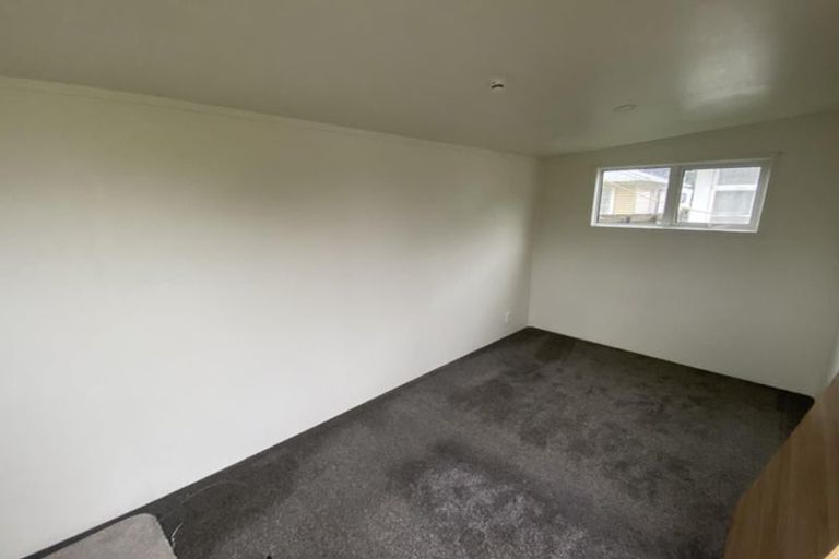 Photo of property in 10 Pukemiro Road, Te Kamo, Whangarei, 0112