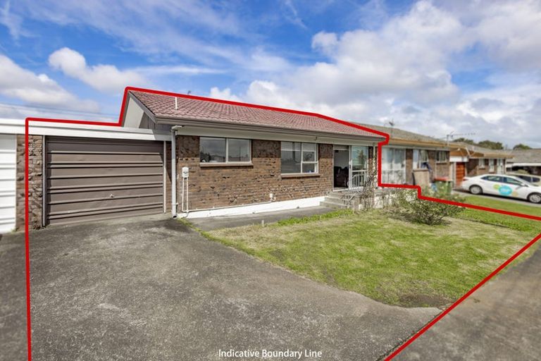 Photo of property in 83b Great South Road, Manurewa, Auckland, 2102