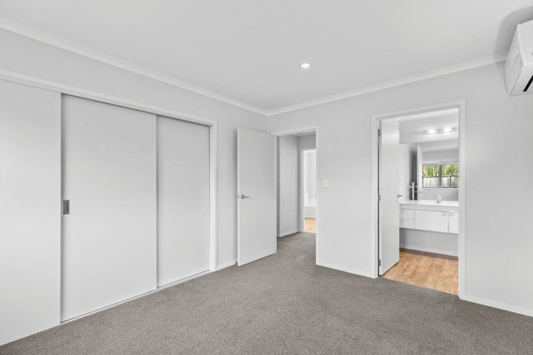 Photo of property in 185 Lakes Boulevard, Pyes Pa, Tauranga, 3112