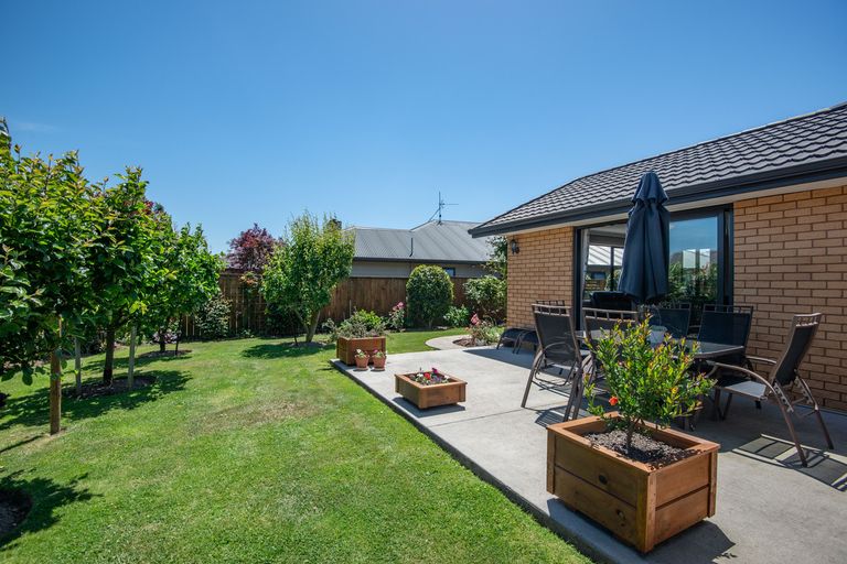 Photo of property in 13 Watt Street, Mosgiel, 9024